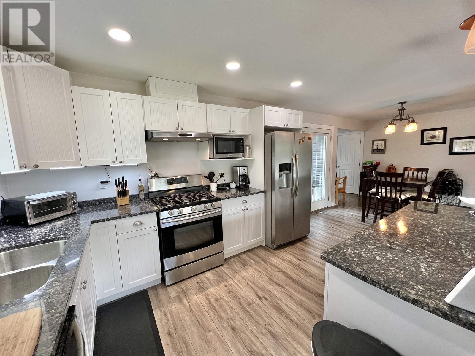 913 JOHNSTON AVENUE, Quesnel