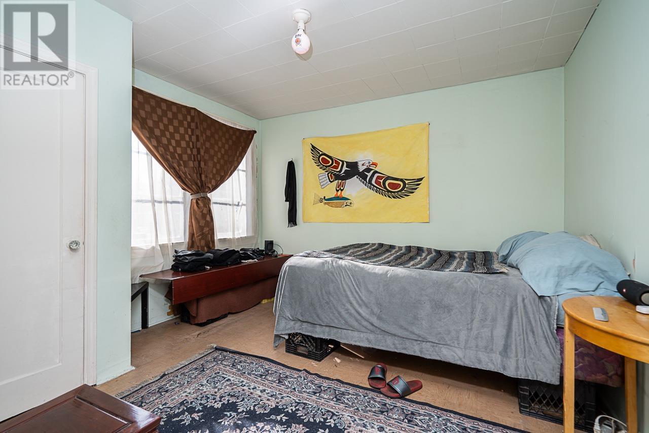Photo 16 of 2212 Old Dollarton Road, North Vancouver BC
