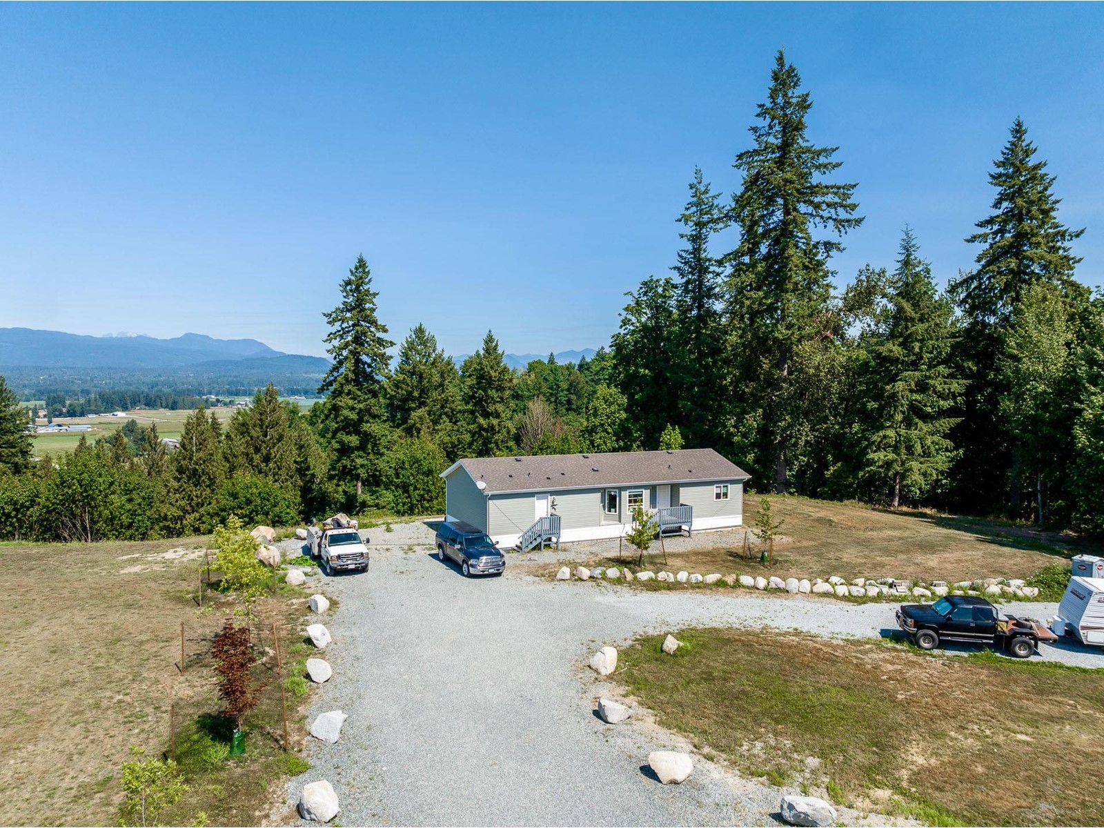 7039 272 STREET, Langley real estate listing R2945140