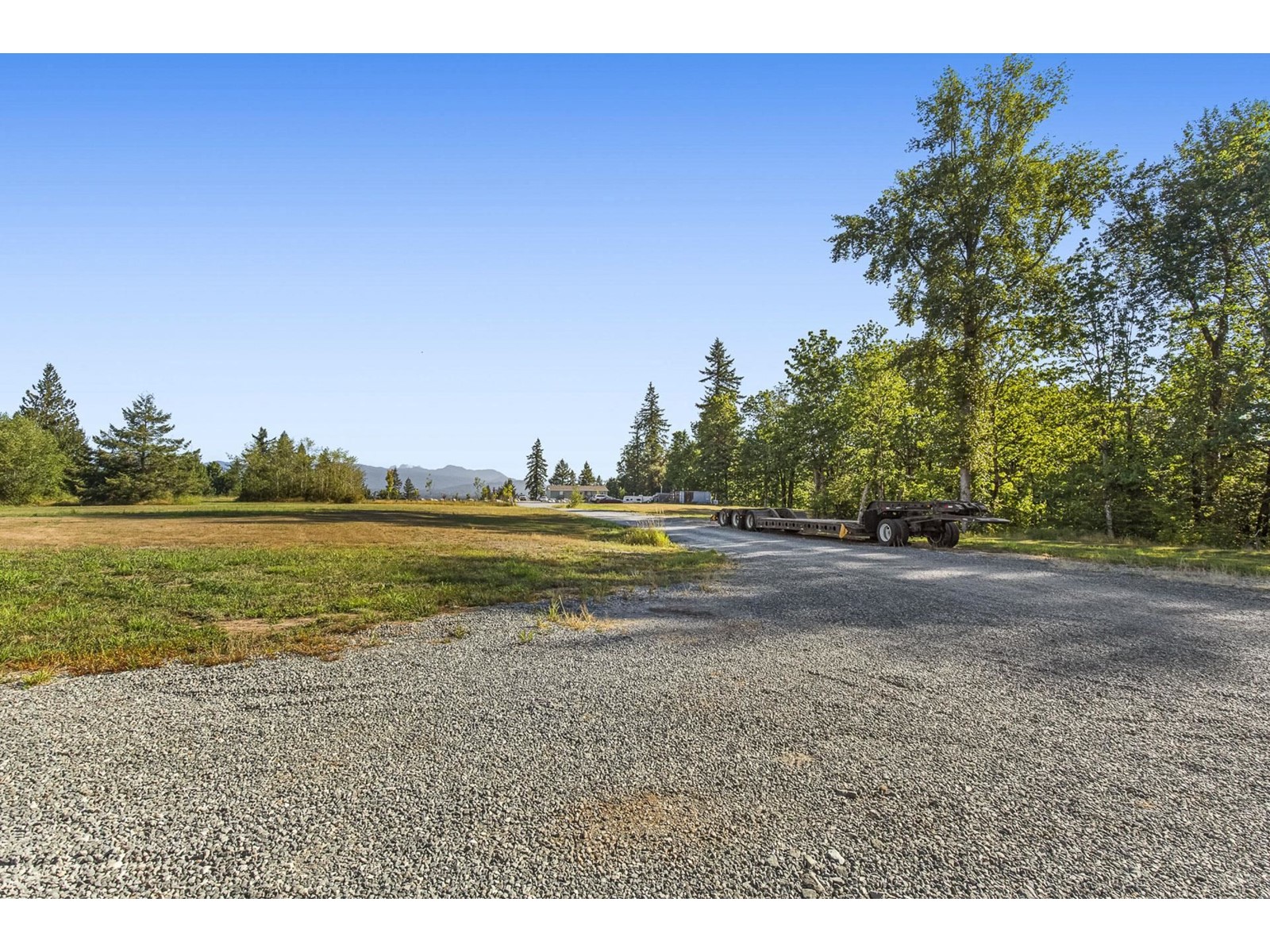 7039 272 STREET, Langley real estate listing R2945140