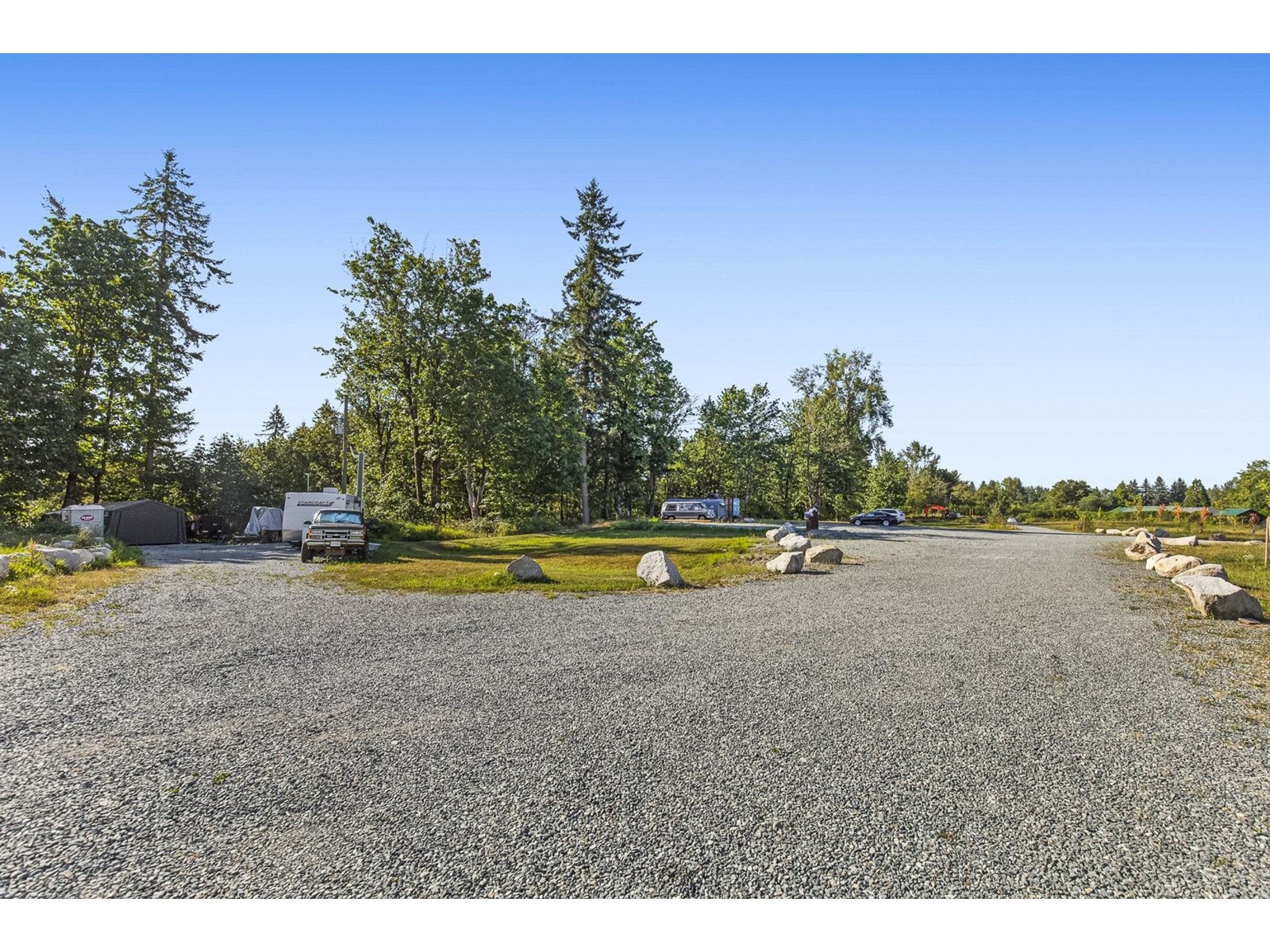 7039 272 STREET, Langley real estate listing R2945140