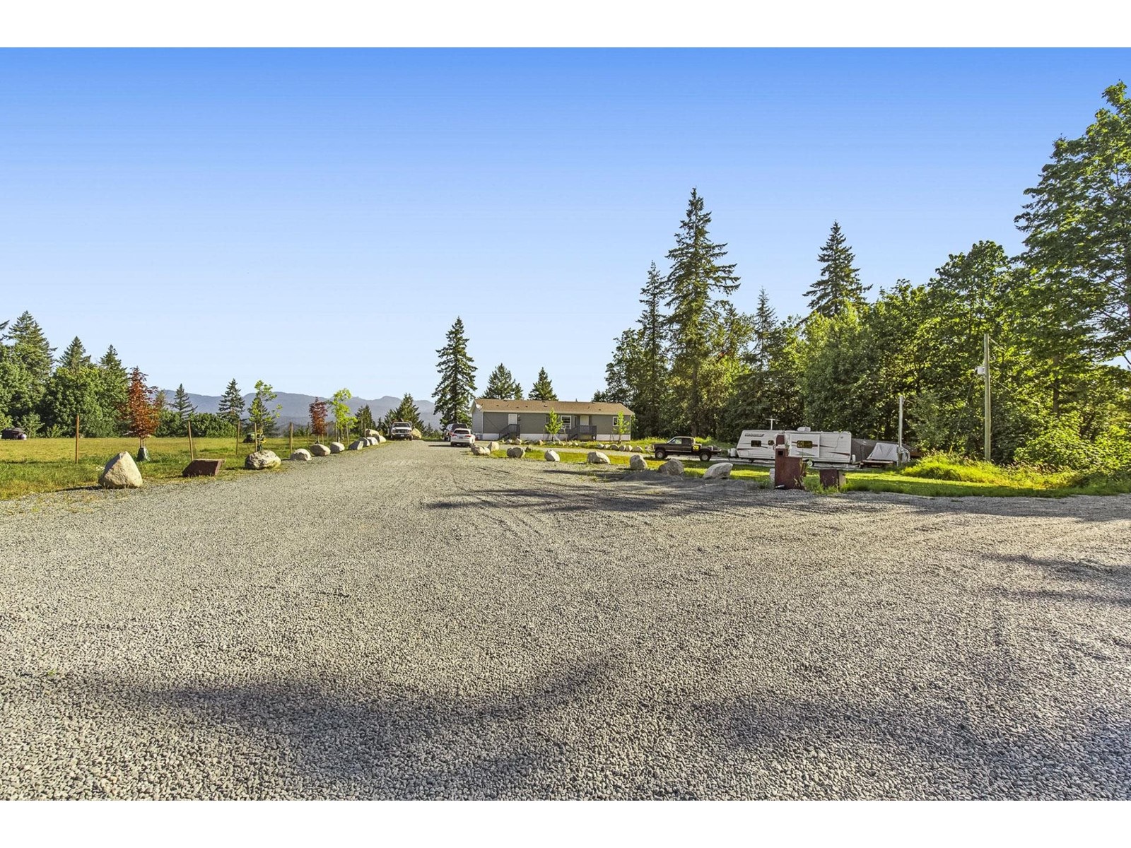 7039 272 STREET, Langley real estate listing R2945140