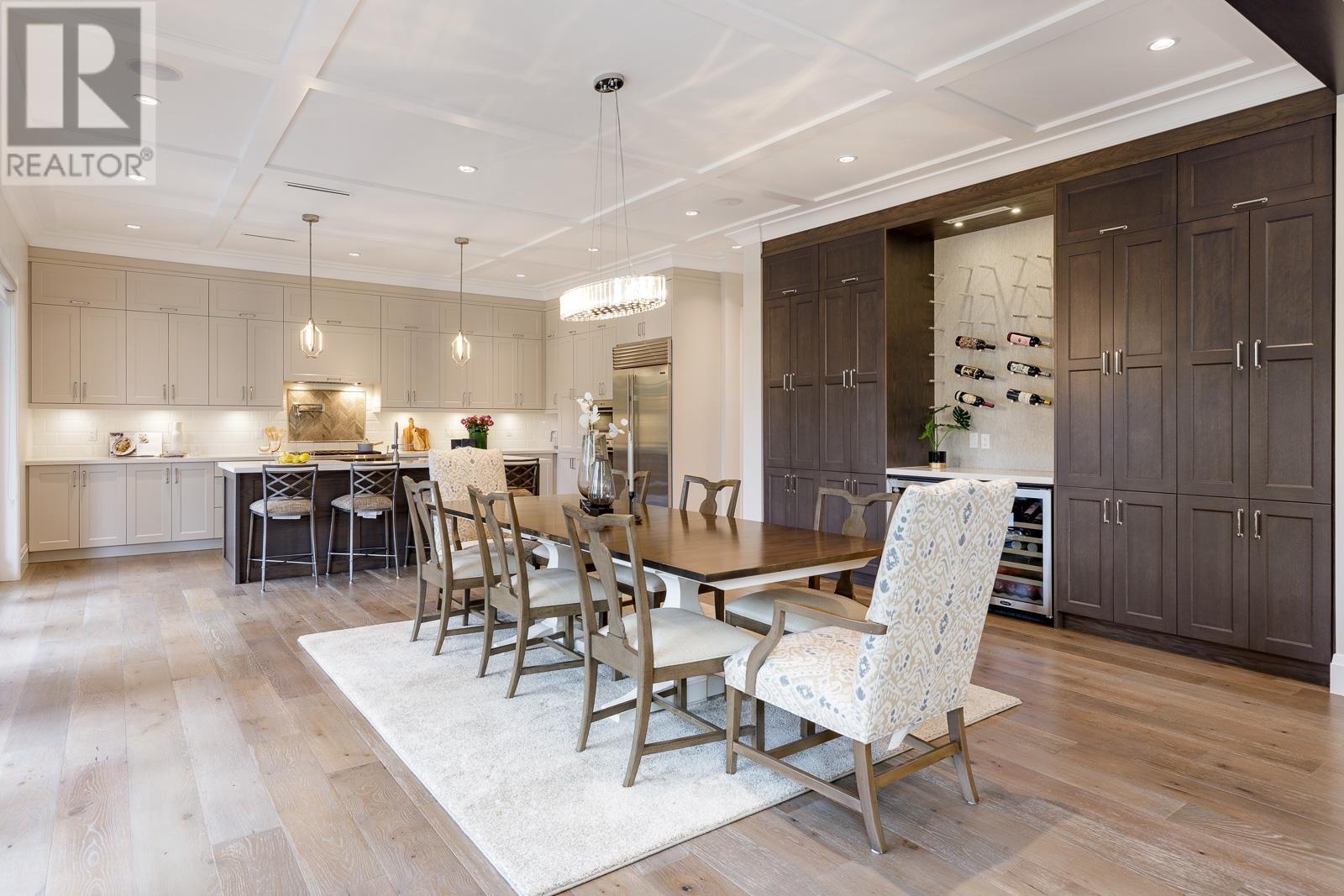 1393 GREENBRIAR WAY, North Vancouver real estate listing R2972706