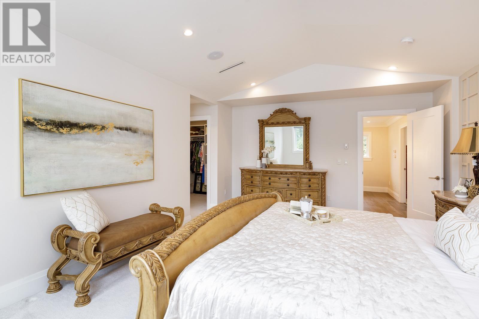 1393 GREENBRIAR WAY, North Vancouver real estate listing R2972706