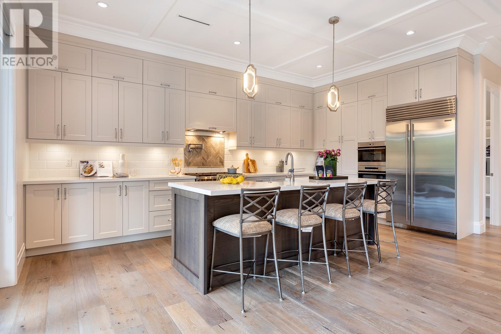 1393 GREENBRIAR WAY, North Vancouver real estate listing R2972706