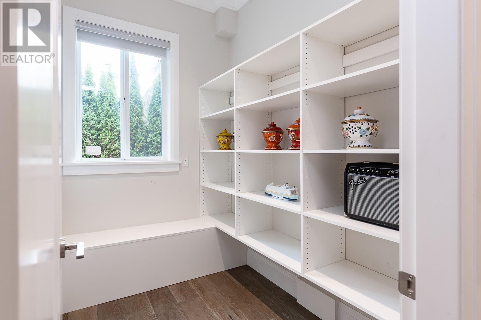 1393 GREENBRIAR WAY, North Vancouver real estate listing R2972706