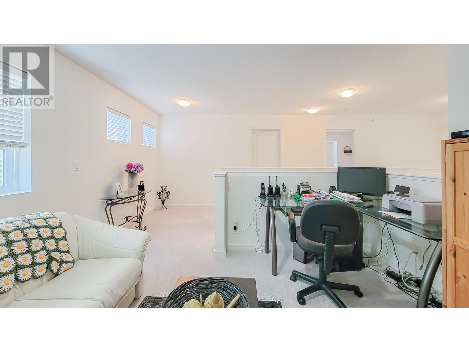 Photo 18 of 24670 106 Avenue, Maple Ridge BC