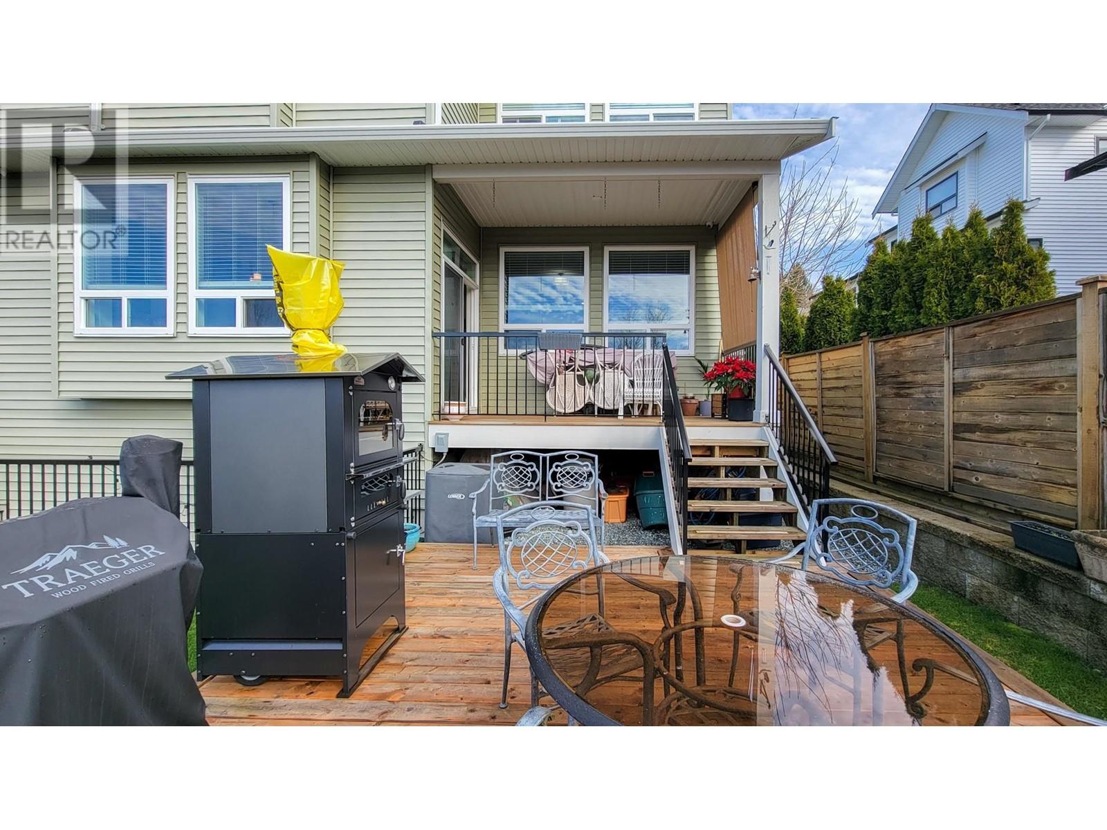 Photo 38 of 24670 106 Avenue, Maple Ridge BC