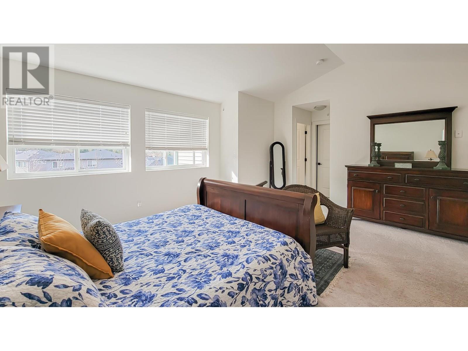 Photo 22 of 24670 106 Avenue, Maple Ridge BC