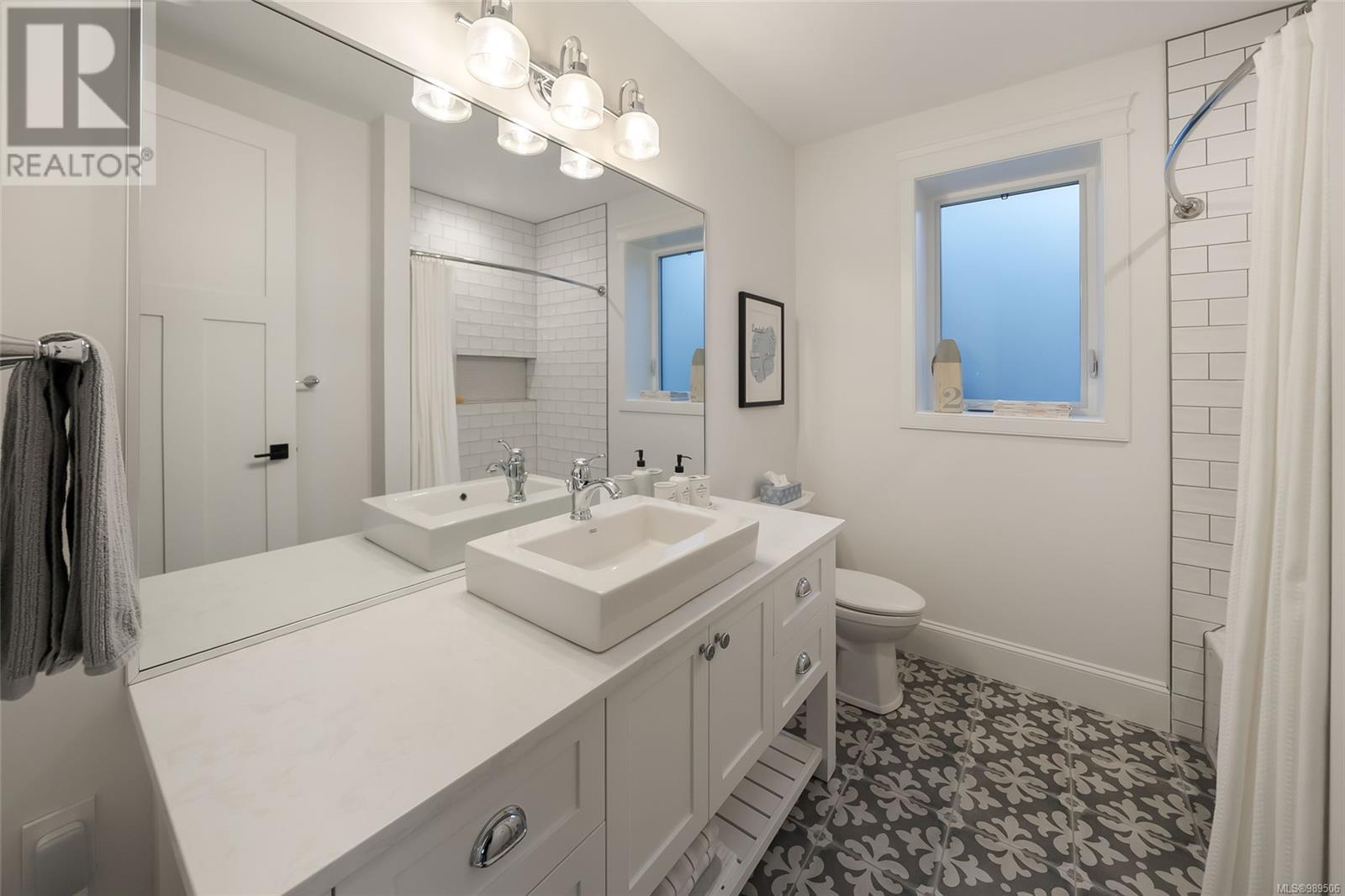 754 Nelson Rd, Campbell River real estate listing 989506