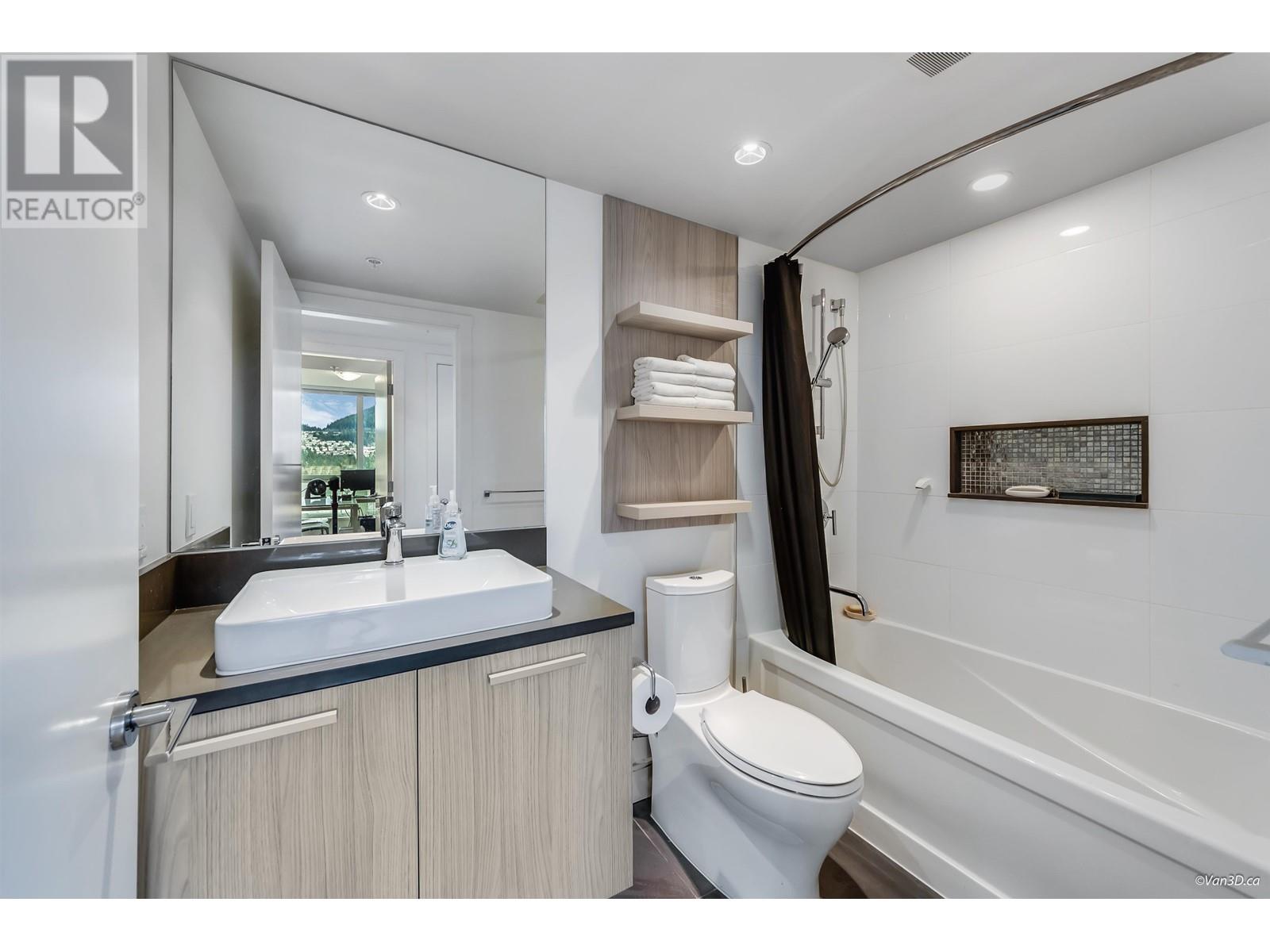 2208 3007 GLEN DRIVE, Coquitlam