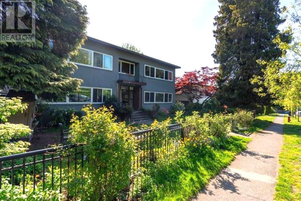 6 369 W 4TH STREET, North Vancouver real estate listing R2970704