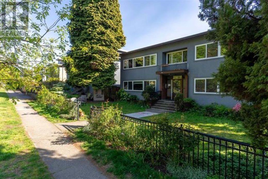 6 369 W 4TH STREET, North Vancouver real estate listing R2970704