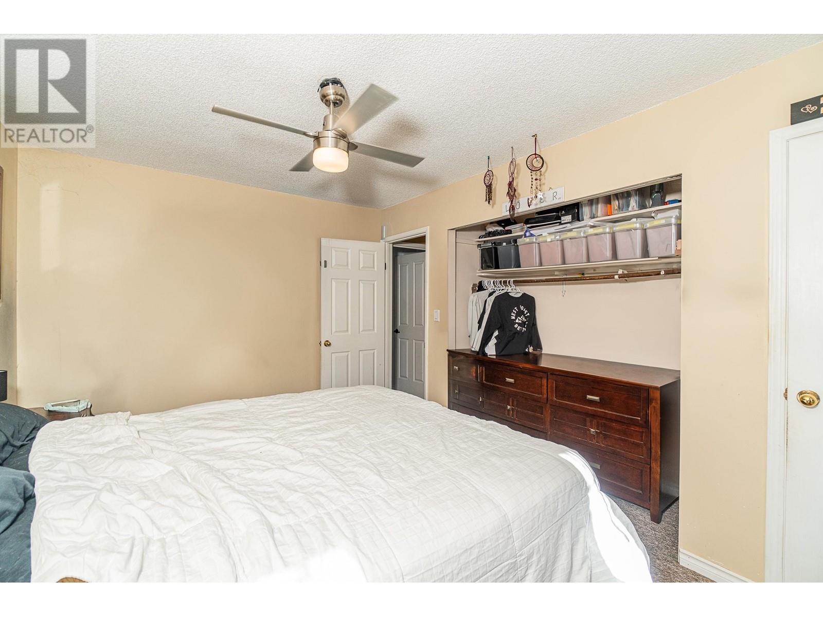 Photo 6 of 11861 Gee Street, Maple Ridge BC