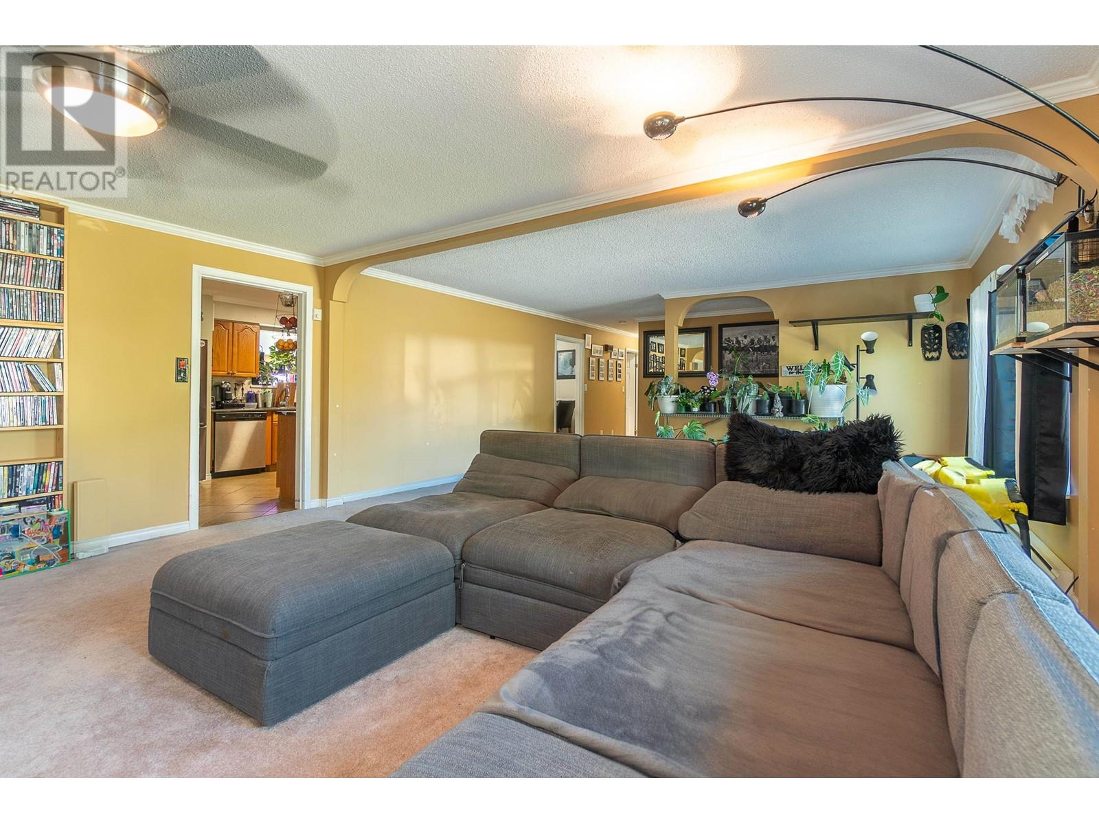 Photo 17 of 11861 Gee Street, Maple Ridge BC