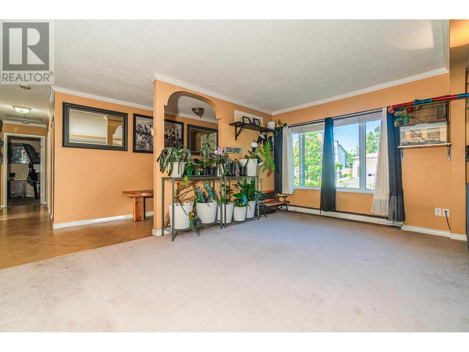 Photo 26 of 11861 Gee Street, Maple Ridge BC