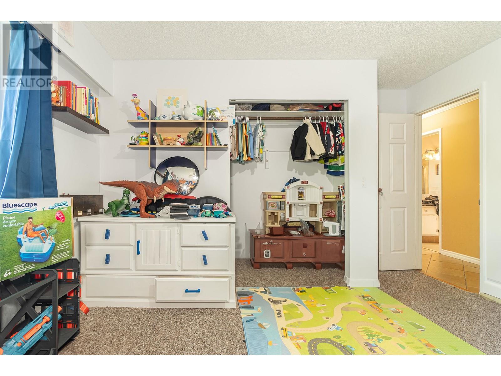 Photo 9 of 11861 Gee Street, Maple Ridge BC