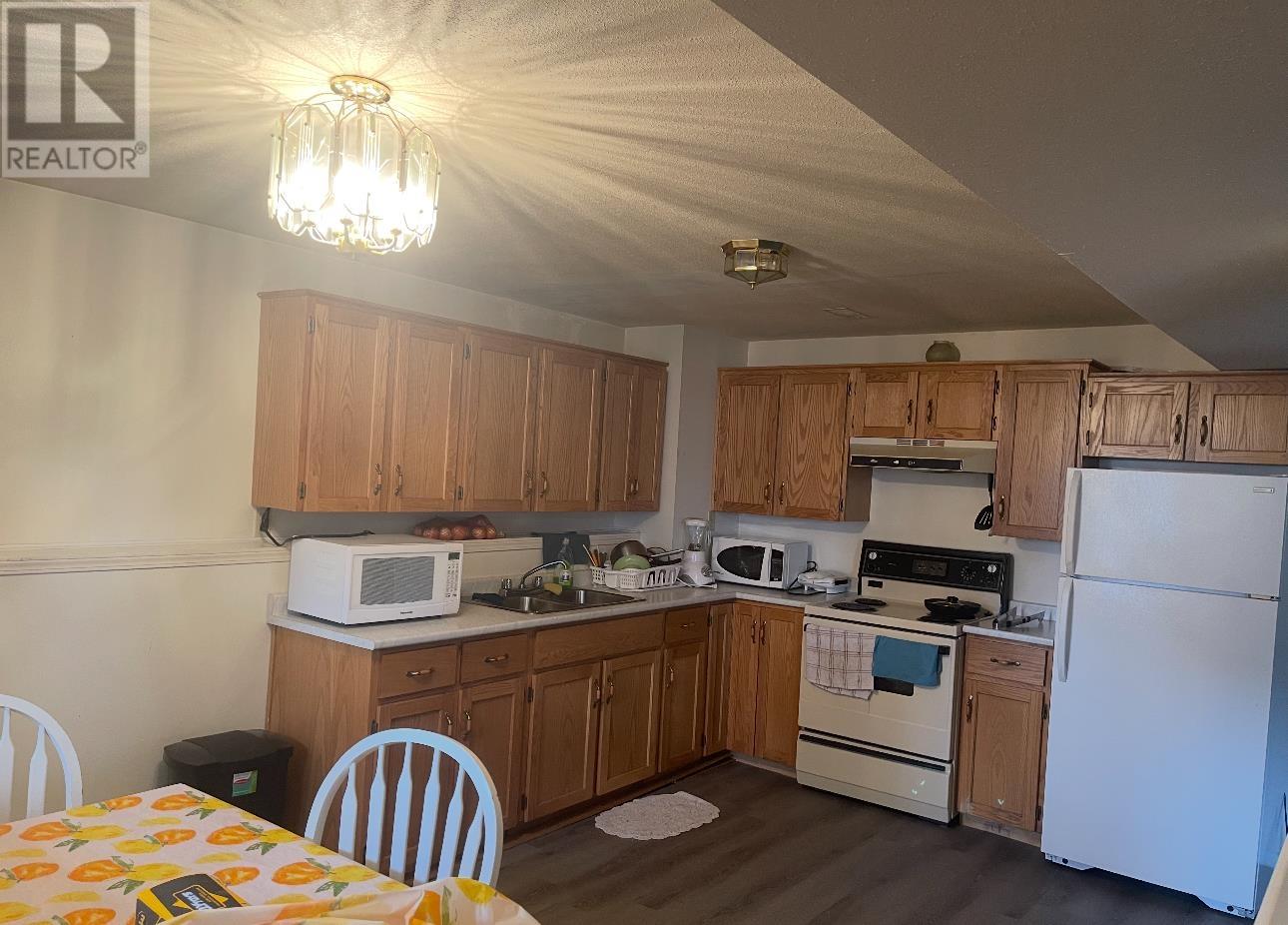 Photo 3 of 1900 Upland Street, Prince George BC