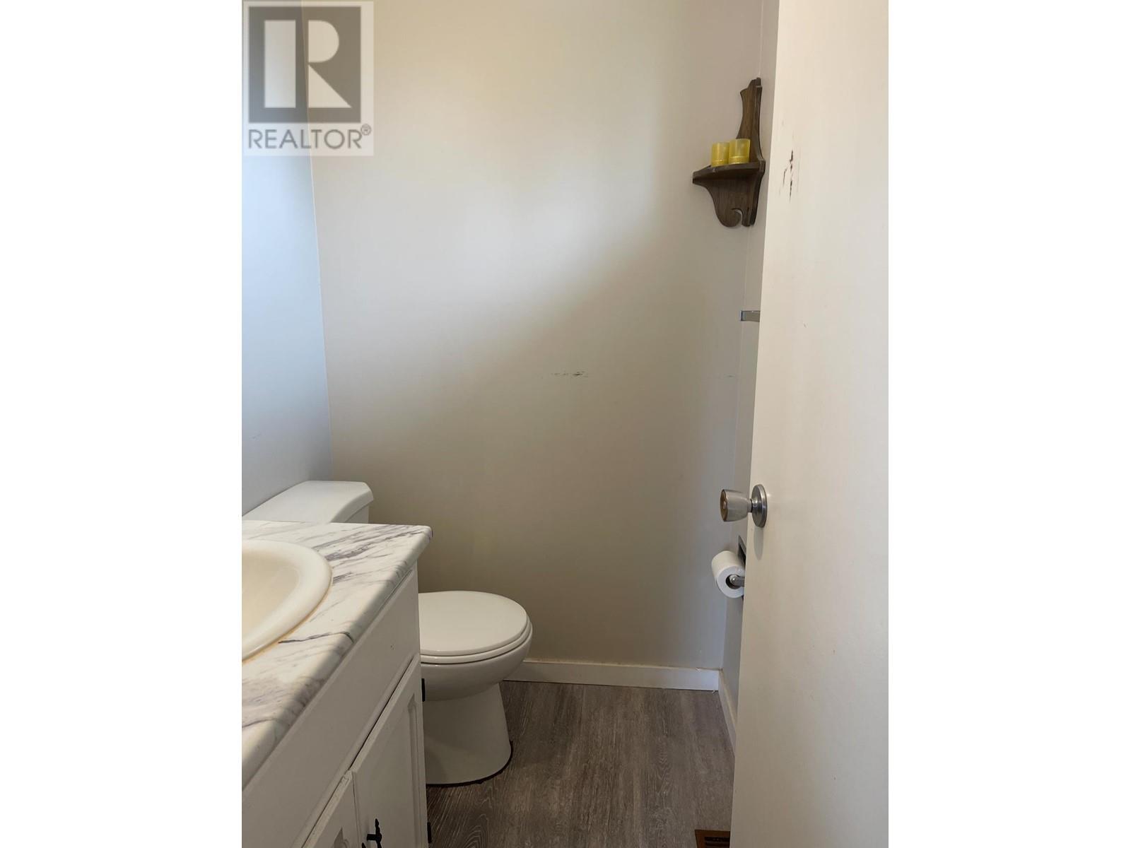 Photo 9 of 1900 Upland Street, Prince George BC