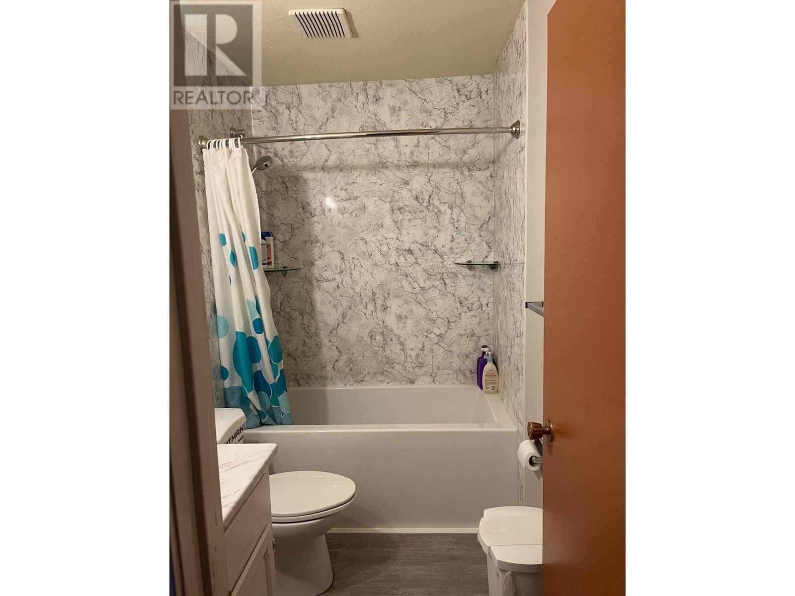 Photo 8 of 1900 Upland Street, Prince George BC