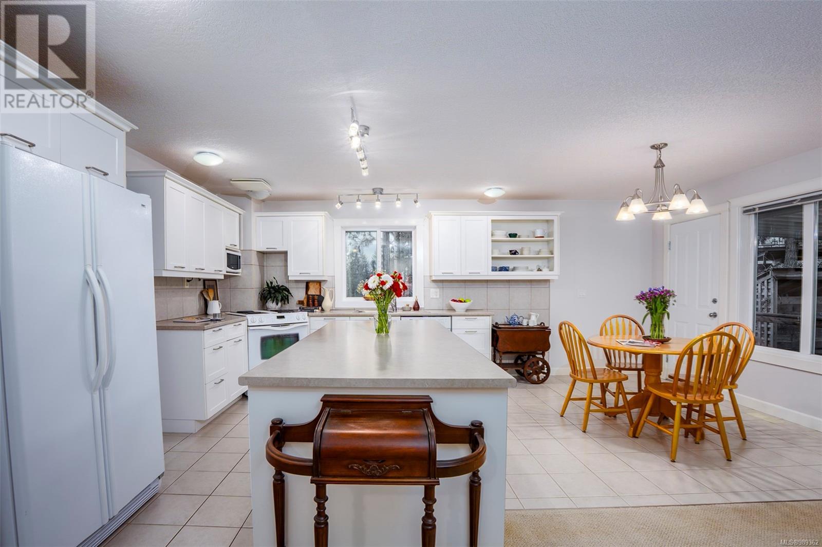 3312 Greyhawk Dr, Nanaimo real estate listing 989362