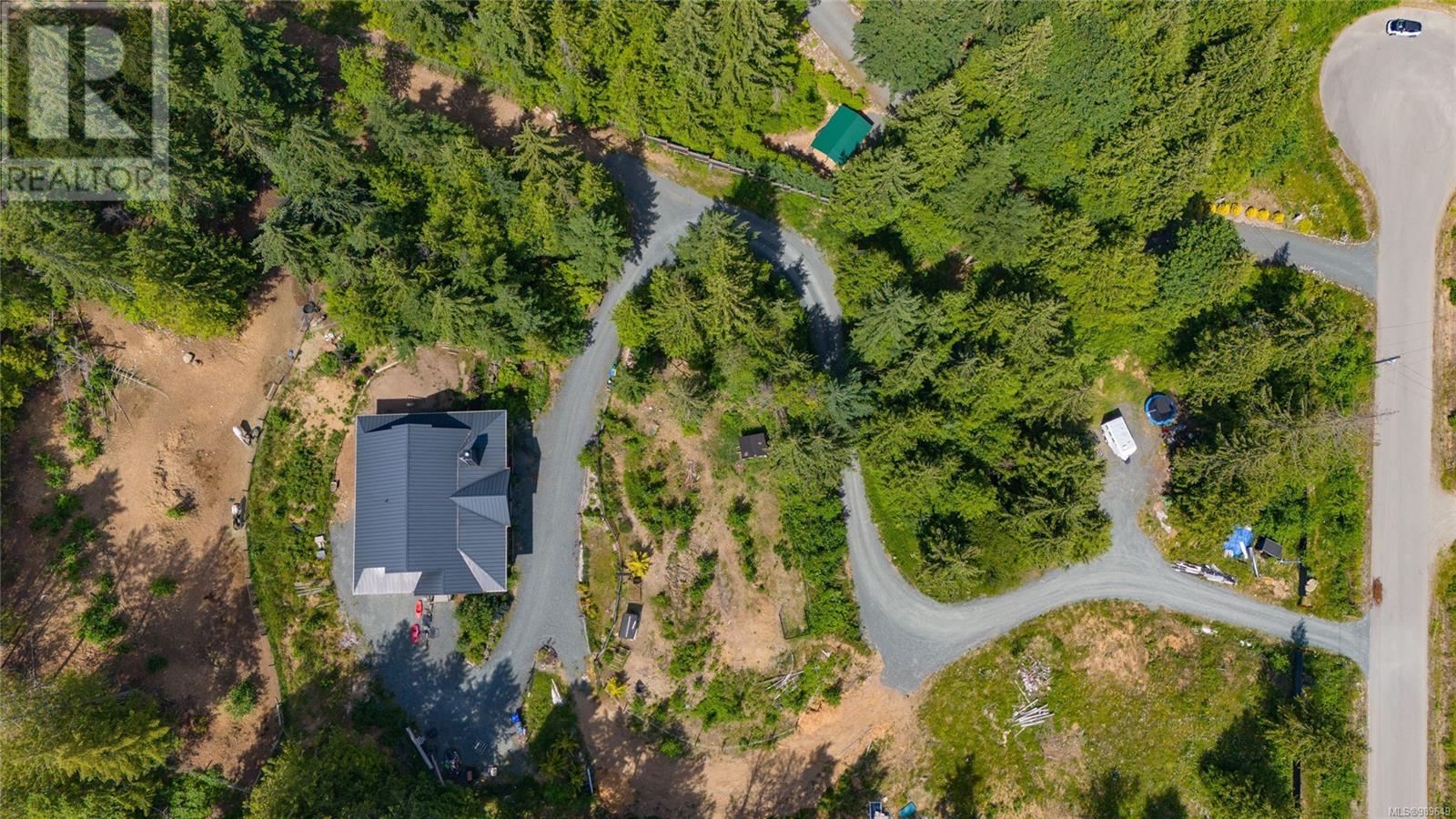 1780 Wesley Ridge Pl, Qualicum Beach