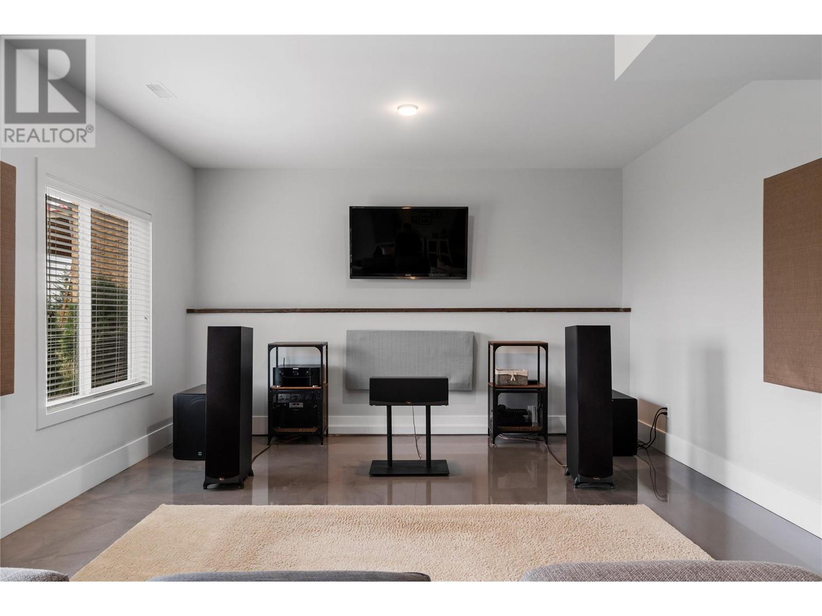  2510 Highlands Drive, Blind Bay
