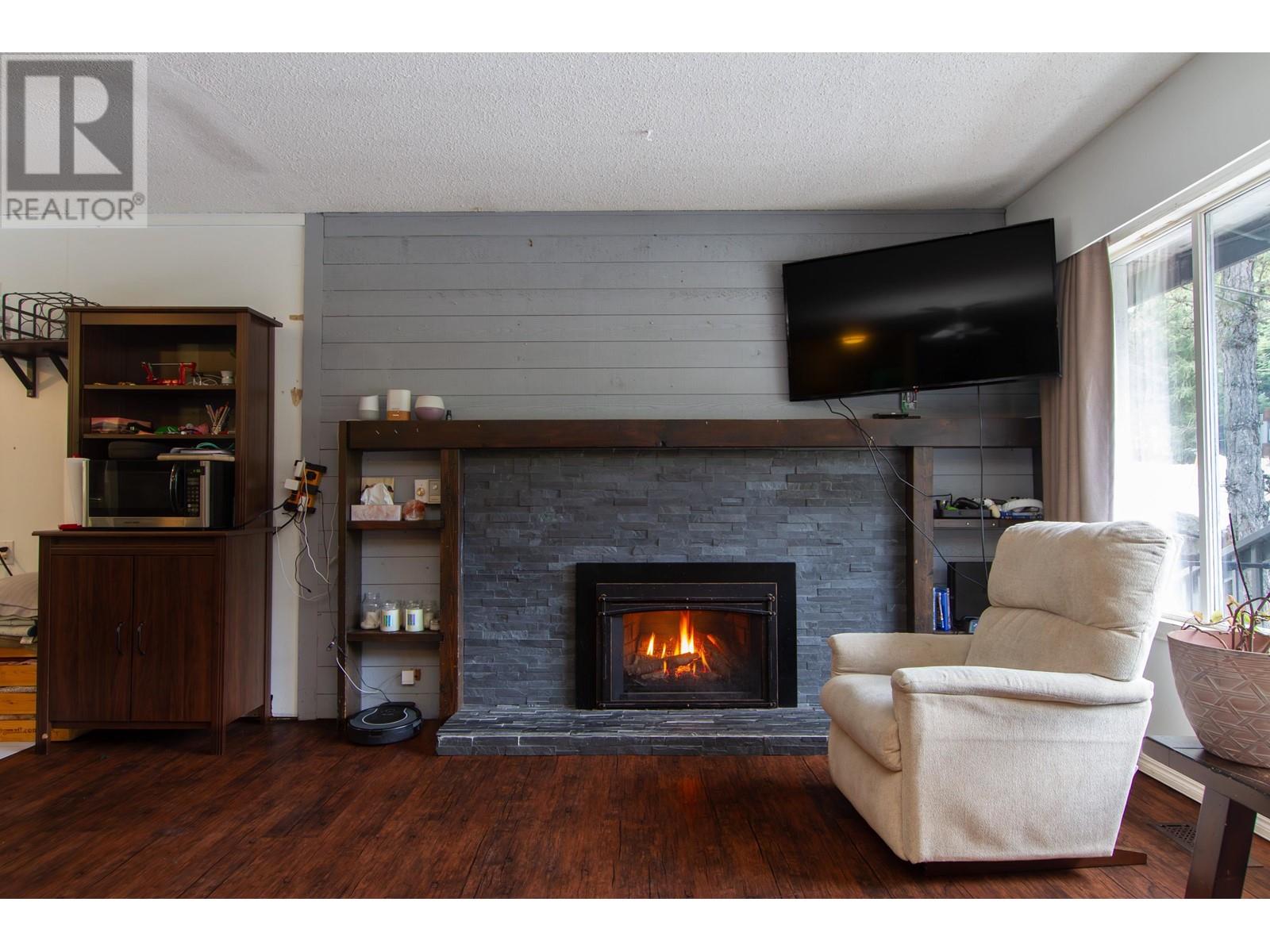 3106 TYROL CRESCENT, Whistler real estate listing R2958181