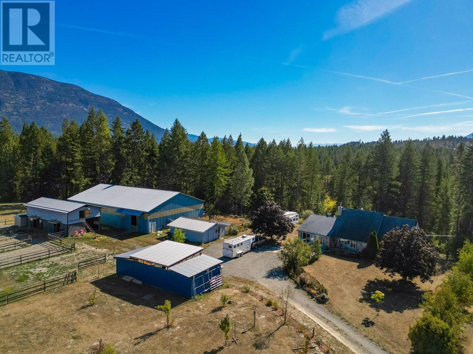 552 WELLSPRING Road, Creston