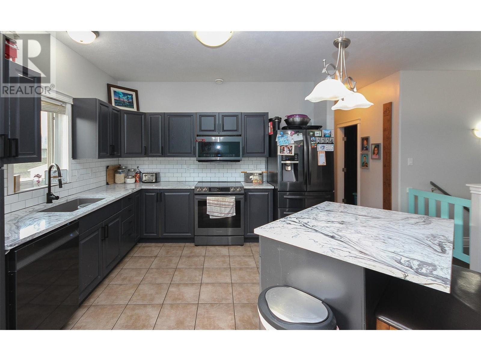 8709 19A Street, Dawson Creek
