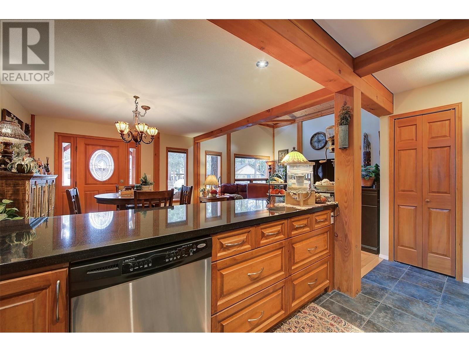  346 Hummingbird Avenue, Vernon