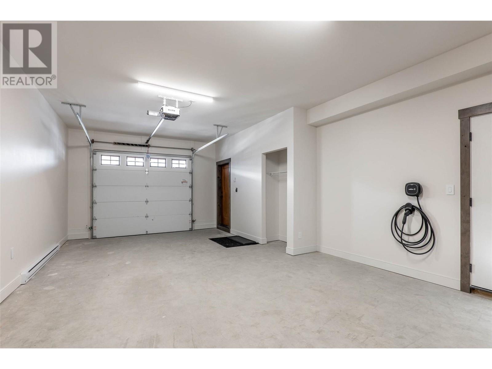 7000 MCGILLIVRAY LAKE Drive Unit# 11, Sun Peaks