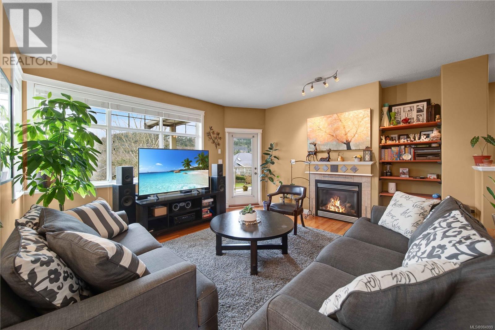 492 Poets Trail Dr, Nanaimo real estate listing 984999