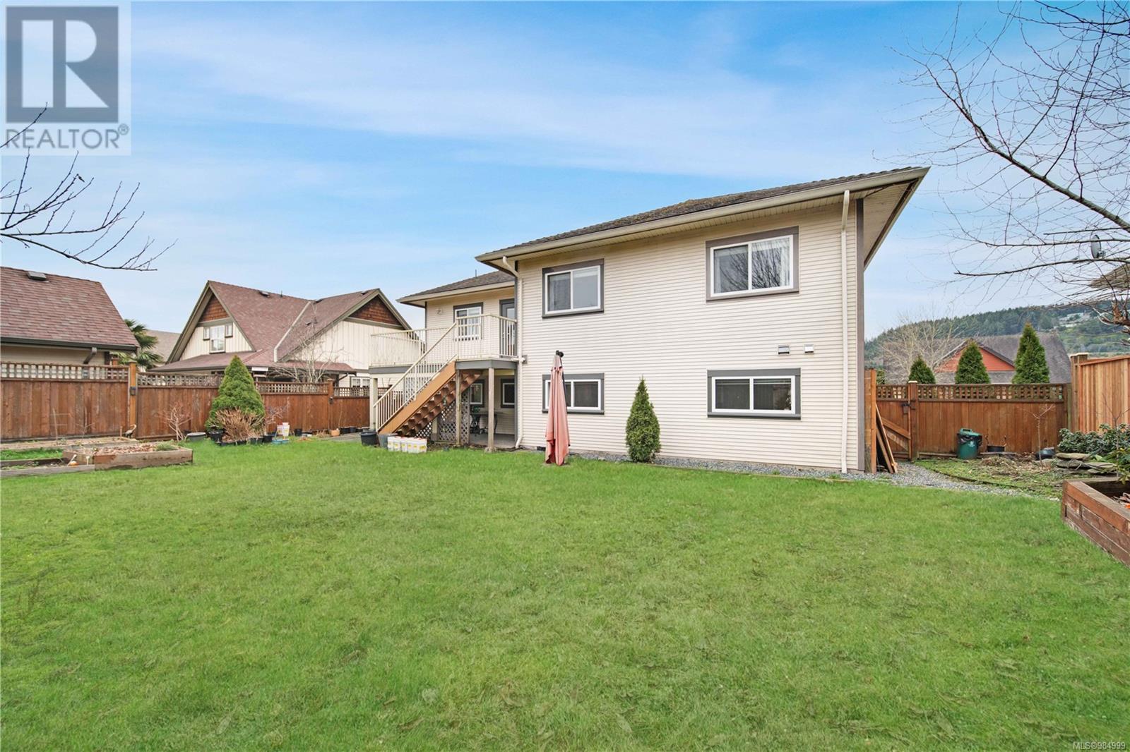 492 Poets Trail Dr, Nanaimo real estate listing 984999