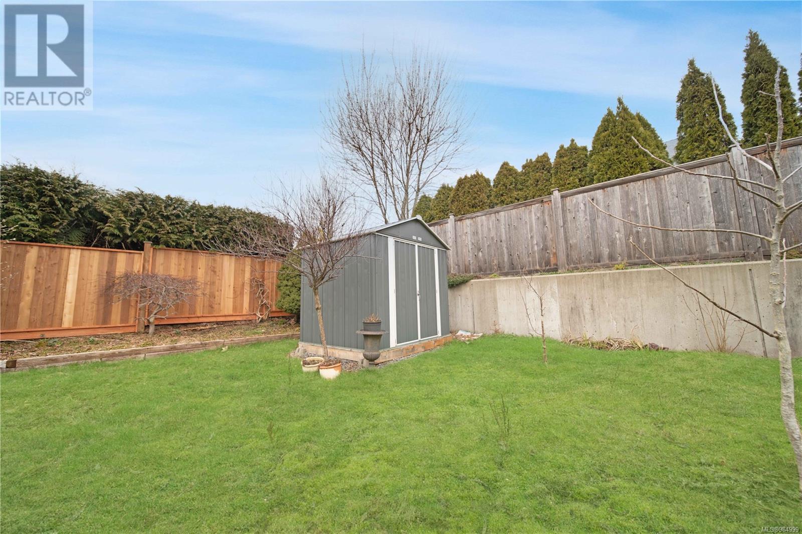 492 Poets Trail Dr, Nanaimo real estate listing 984999