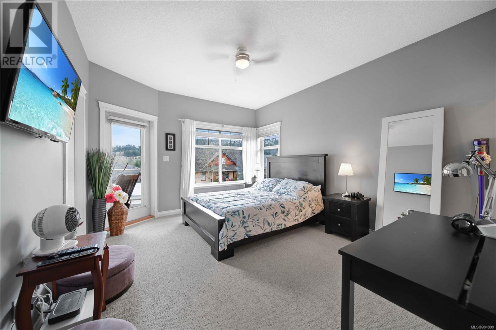 492 Poets Trail Dr, Nanaimo real estate listing 984999