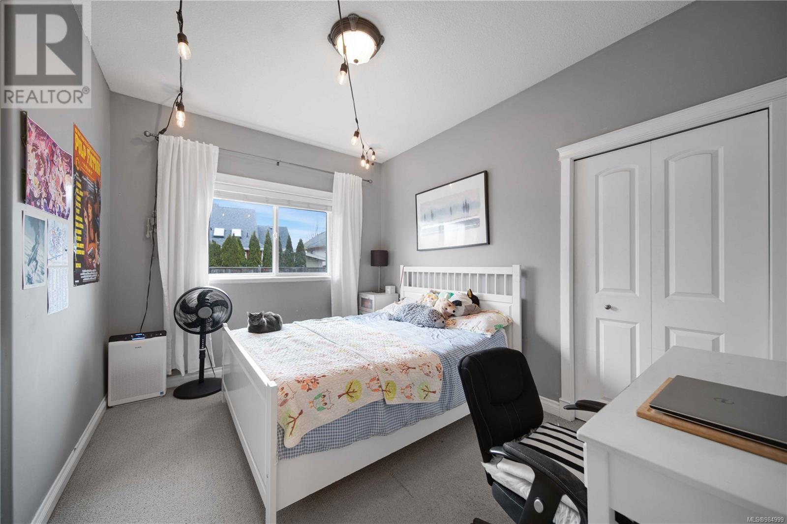 492 Poets Trail Dr, Nanaimo real estate listing 984999