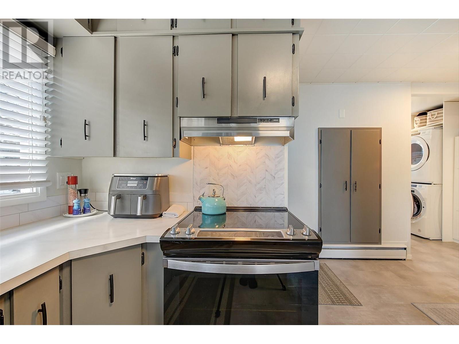  1879 Jennens Road, West Kelowna