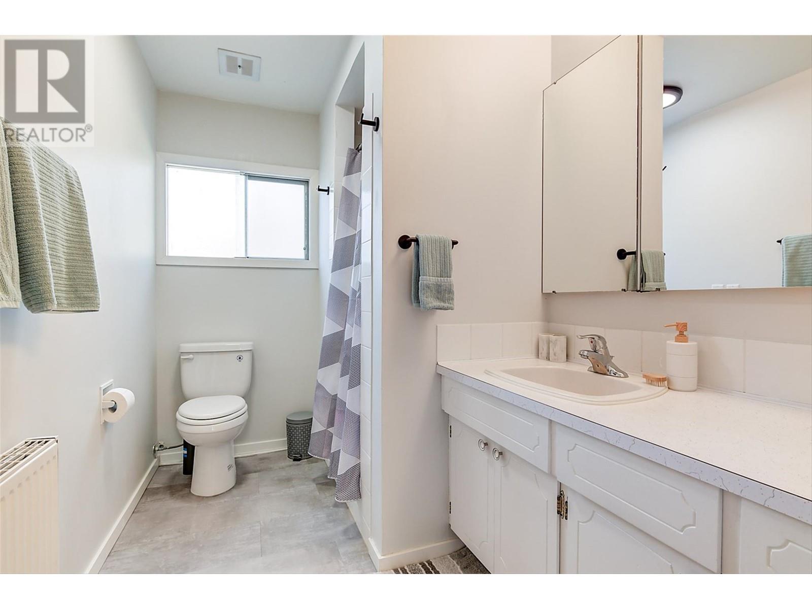  1879 Jennens Road, West Kelowna