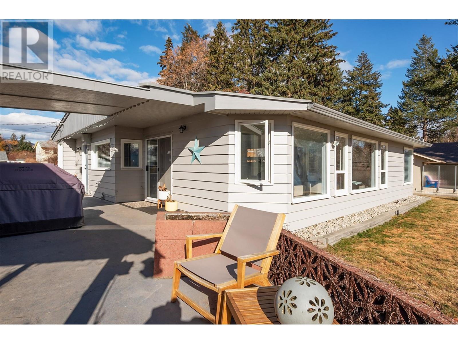  1879 Jennens Road, West Kelowna