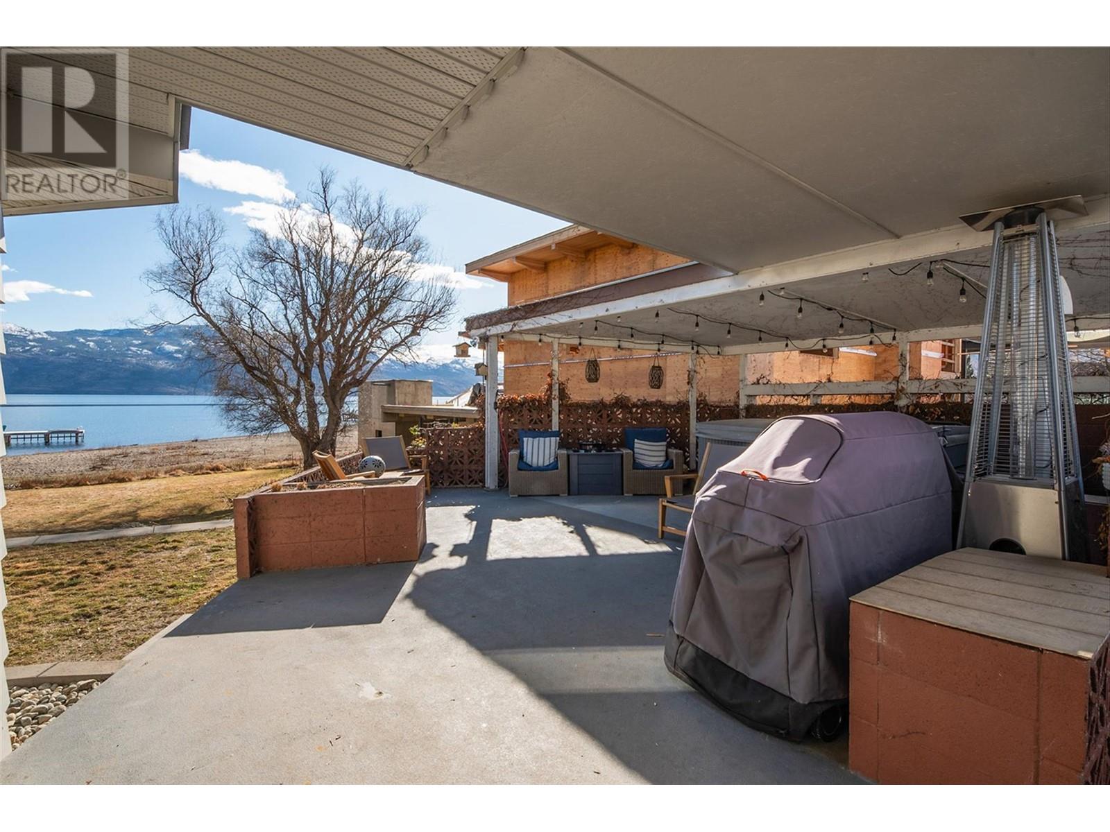  1879 Jennens Road, West Kelowna