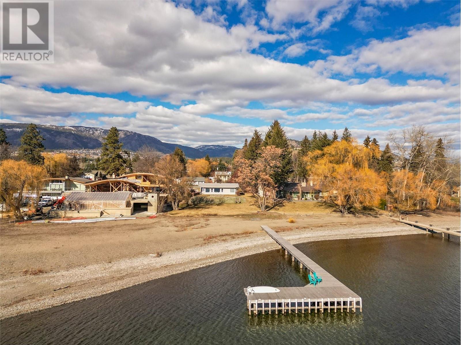  1879 Jennens Road, West Kelowna