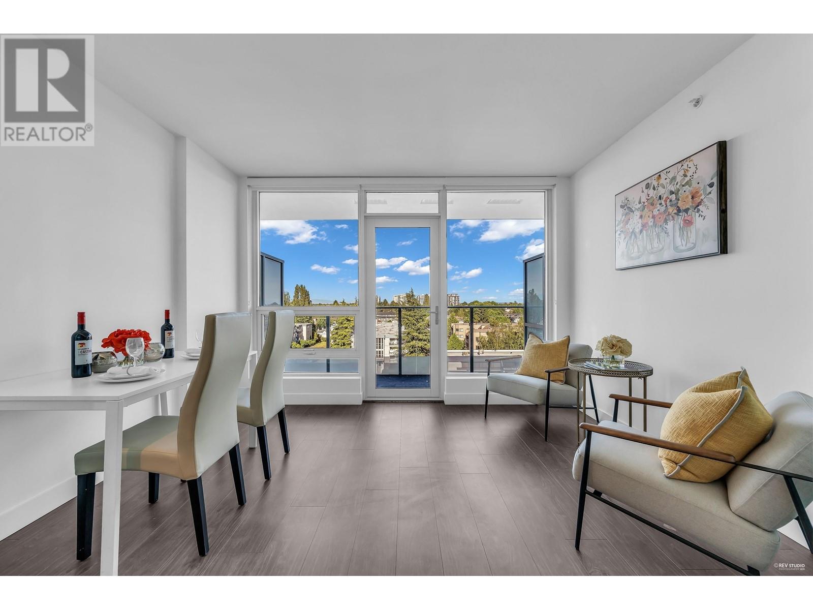 522 6328 NO. 3 ROAD, Richmond