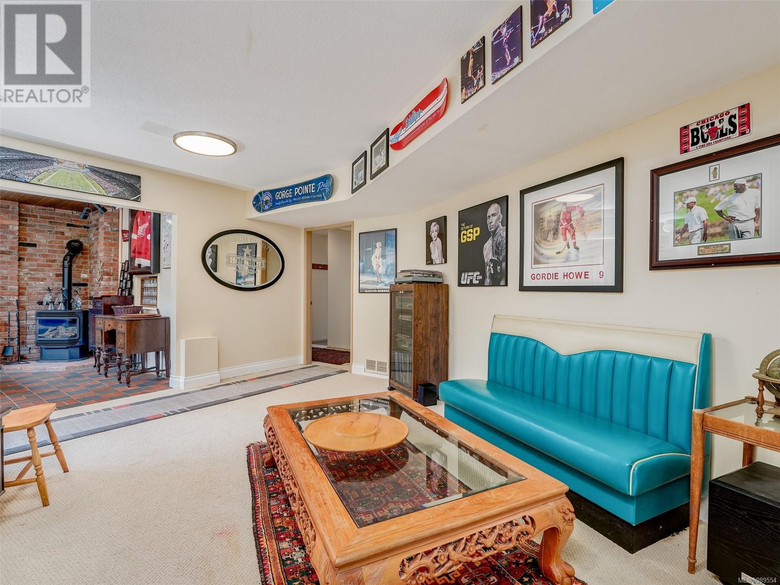  3990 Smugglers Cove Road, Saanich