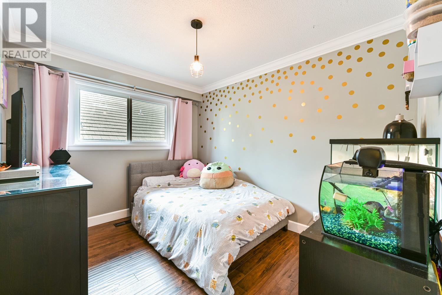 2097 2099 DAWES HILL ROAD, Coquitlam