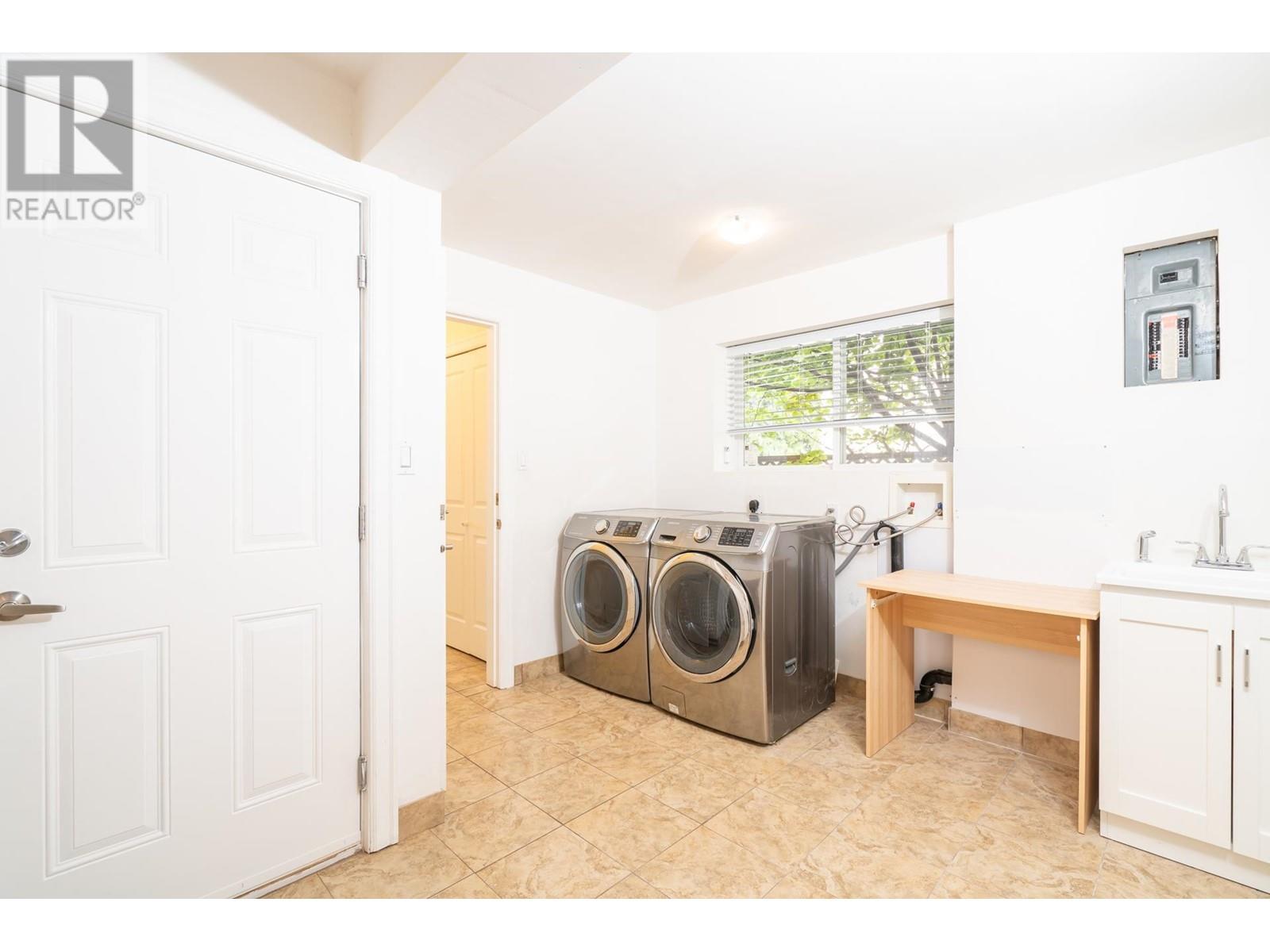 2097 2099 DAWES HILL ROAD, Coquitlam