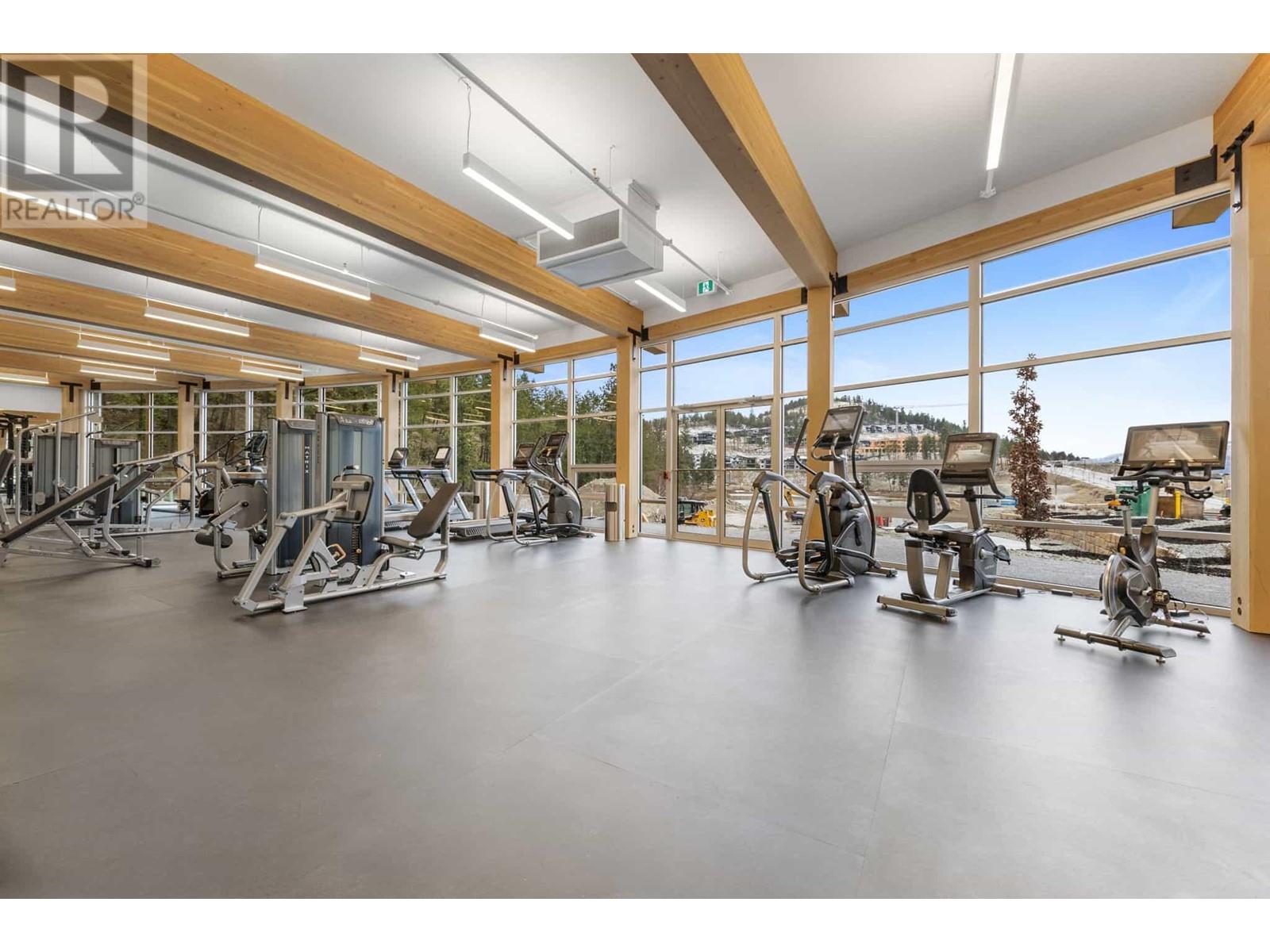 3356 Black Pine Lane, Kelowna