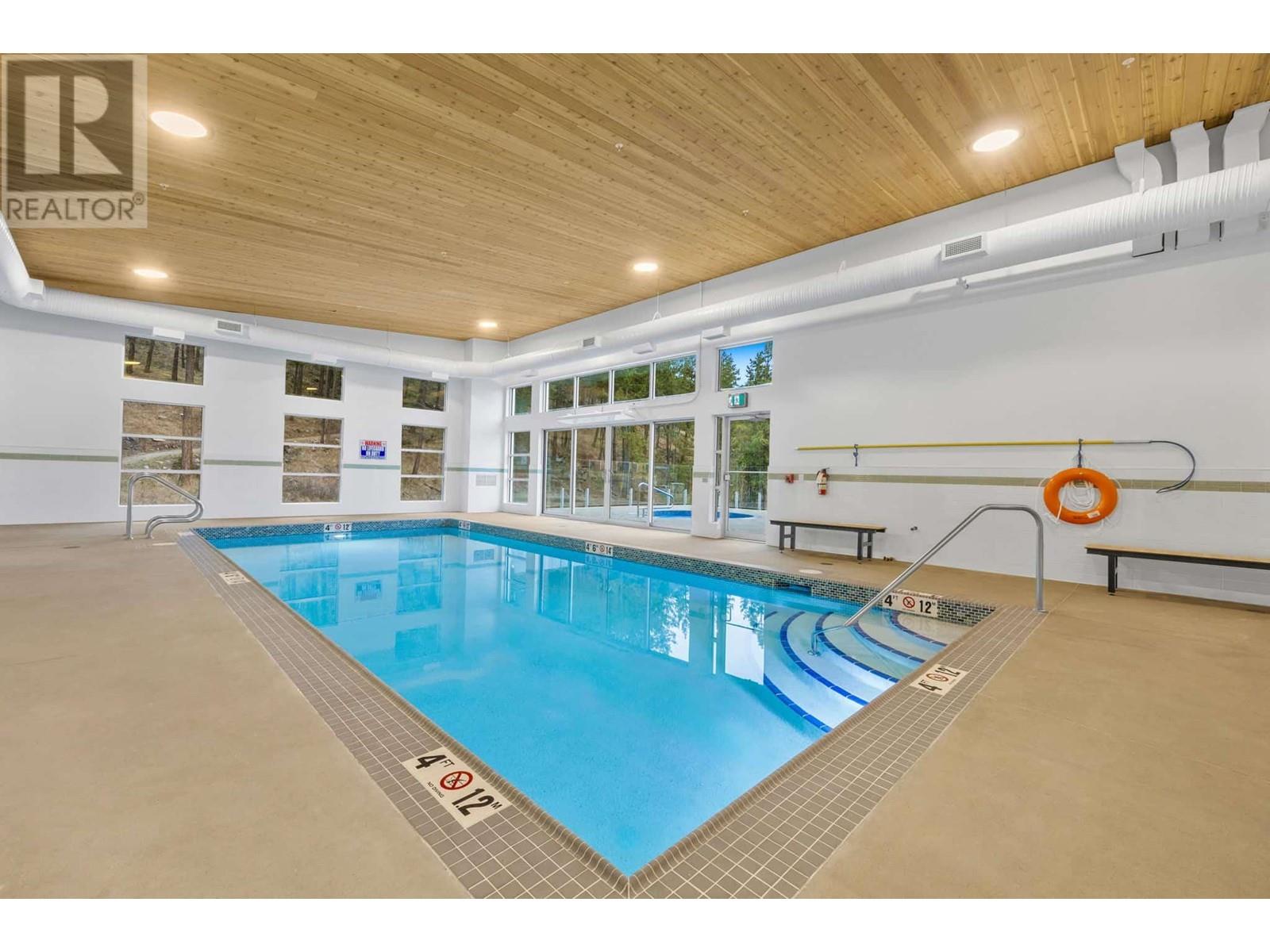 3356 Black Pine Lane, Kelowna