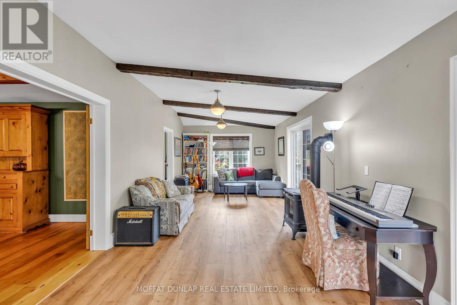 Photo 6 of 11559 6th Line Nassagaweya, Milton ON