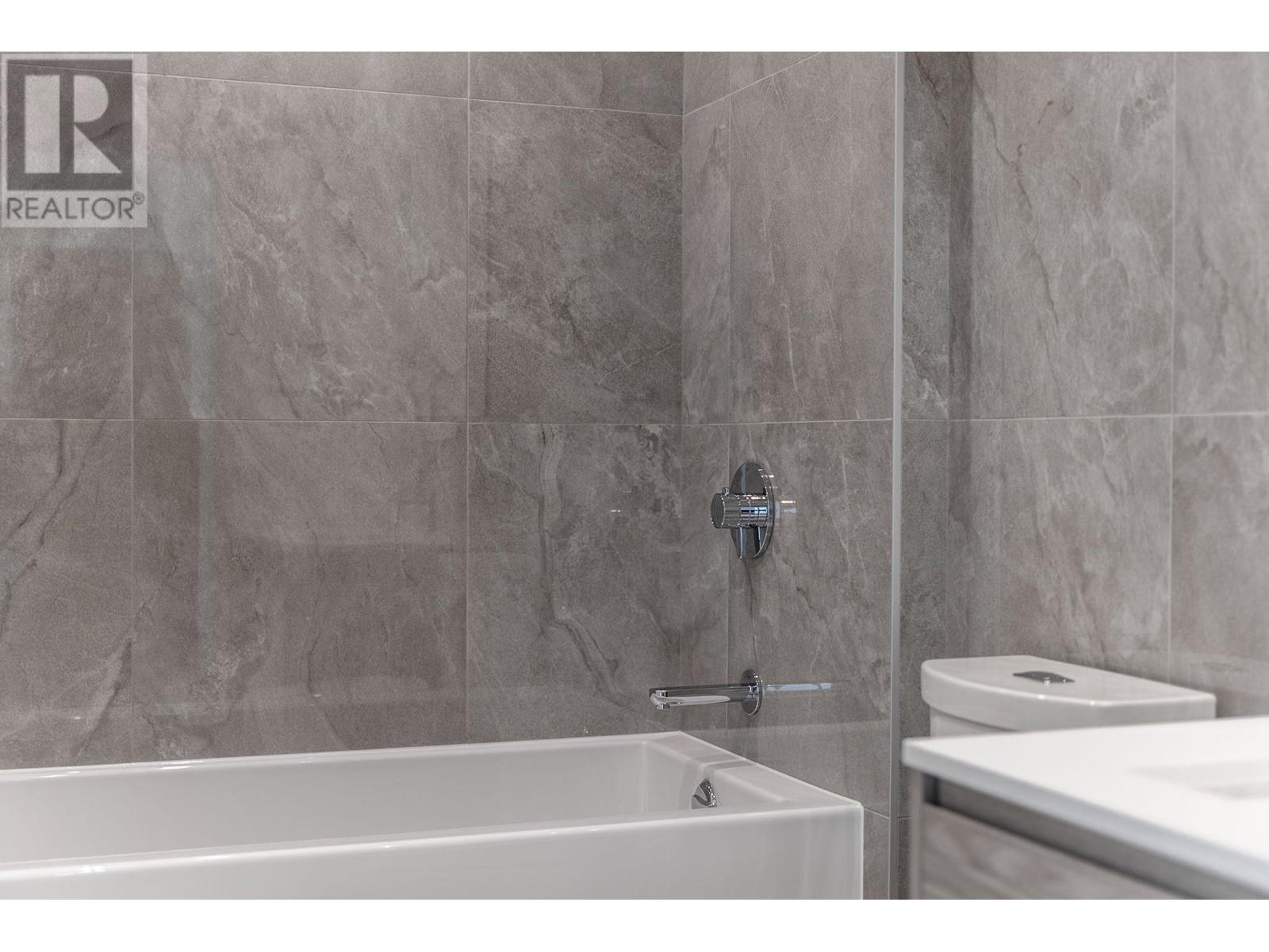 1303 680 QUAYSIDE DRIVE, New Westminster